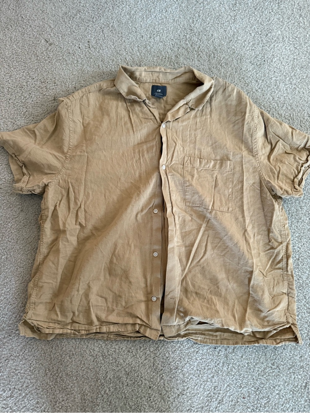 H&M Men's Short-Sleeve Button-Down Shirt in Tan
